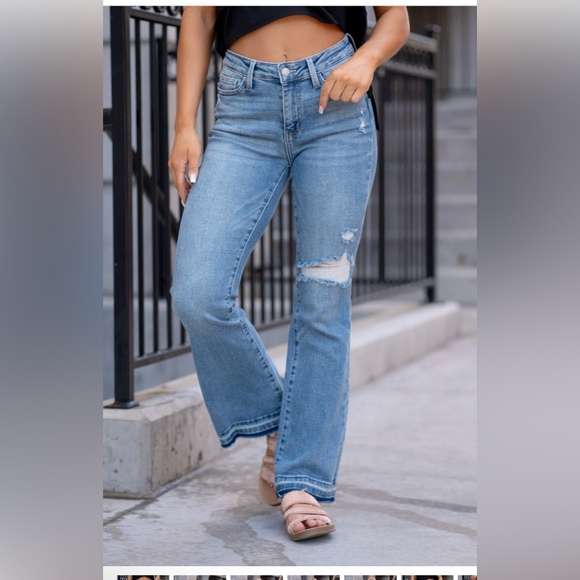 Judy Blue Denim - Classic High-Rise Light Blue Distressed Women's Jeans